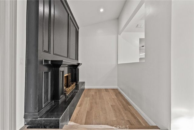 9724 Bothwell, Northridge, CA 91324