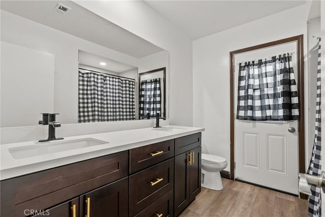 9724 Bothwell, Northridge, CA 91324