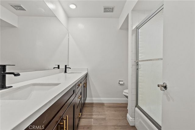9724 Bothwell, Northridge, CA 91324