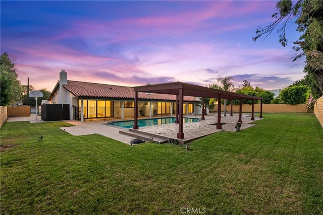 9724 Bothwell, Northridge, CA 91324