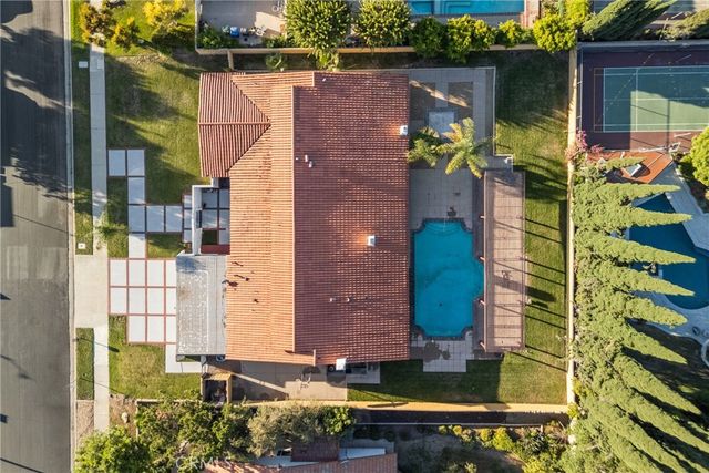 9724 Bothwell, Northridge, CA 91324
