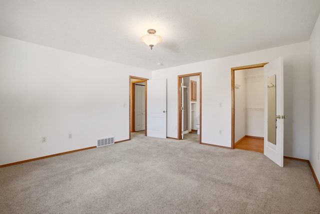 1703 E Grassland Ct, Spokane, WA 99217