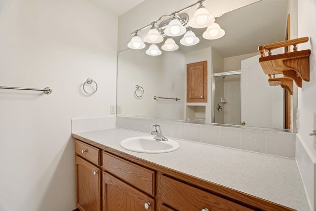 1703 E Grassland Ct, Spokane, WA 99217