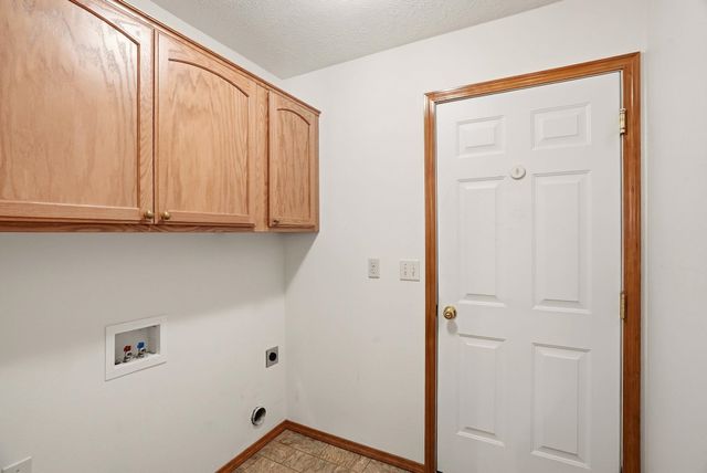 1703 E Grassland Ct, Spokane, WA 99217