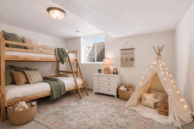 1703 E Grassland Ct, Spokane, WA 99217