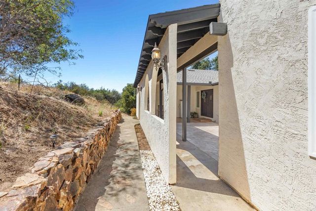3340 Skytrail Ranch Road, Jamul, CA 91935