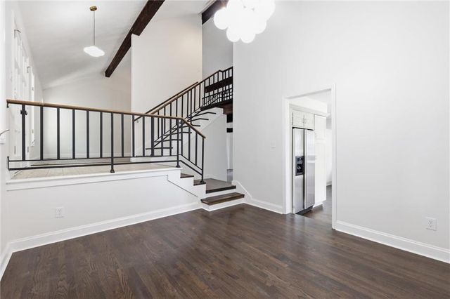 12815 CHERRY Street, Kansas City, MO 64145