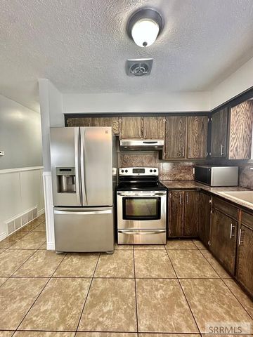 2012 Kearney Street, Idaho Falls, ID 83401