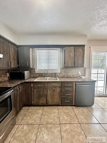 2012 Kearney Street, Idaho Falls, ID 83401