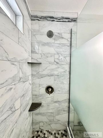 2012 Kearney Street, Idaho Falls, ID 83401