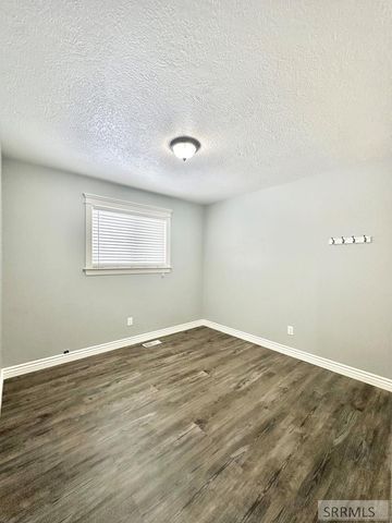 2012 Kearney Street, Idaho Falls, ID 83401