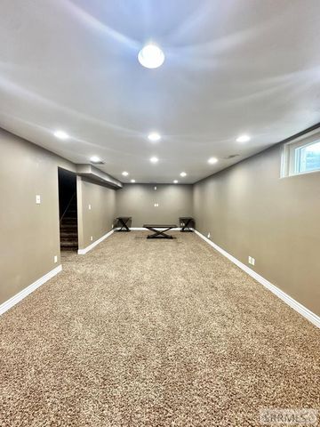 2012 Kearney Street, Idaho Falls, ID 83401