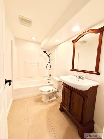 2012 Kearney Street, Idaho Falls, ID 83401