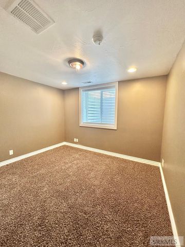 2012 Kearney Street, Idaho Falls, ID 83401