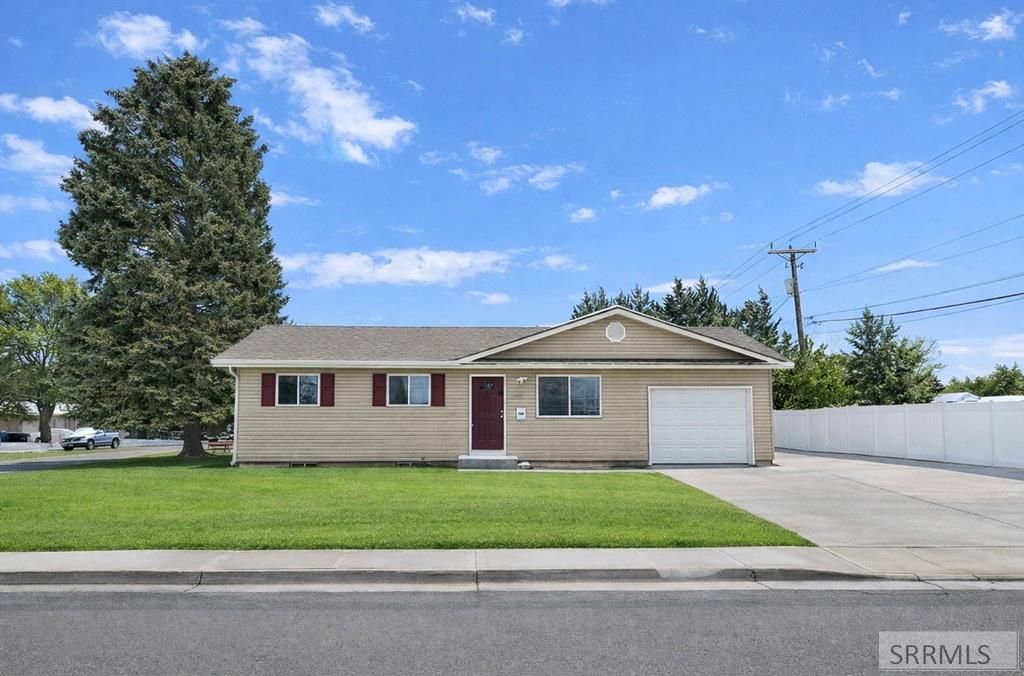 2012 Kearney Street, Idaho Falls, ID 83401