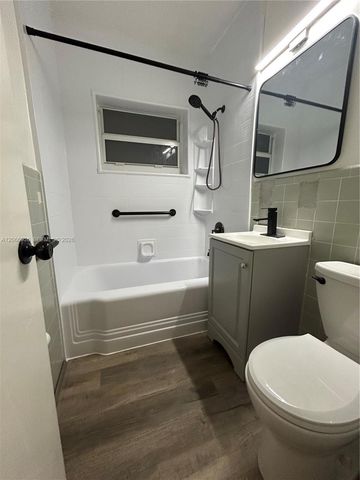1482 NE 175th Street NA, North Miami Beach, FL 33162