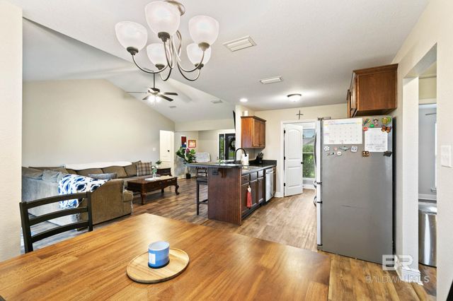 21718 Bartlett Lane, Robertsdale, AL 36567