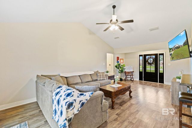 21718 Bartlett Lane, Robertsdale, AL 36567