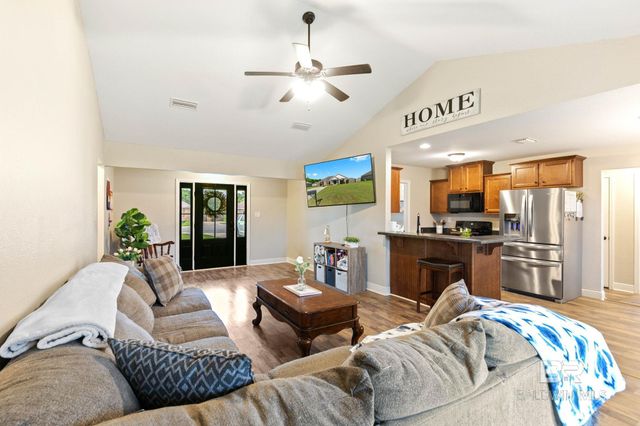21718 Bartlett Lane, Robertsdale, AL 36567