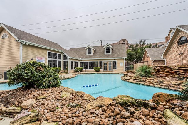 2300 Old Spanish Trail 1098, Houston, TX 77054