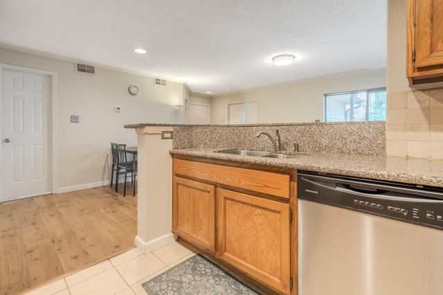 2300 Old Spanish Trail 1098, Houston, TX 77054