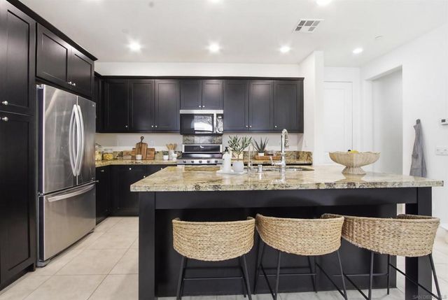 16255 Veridian, San Diego, CA 92127