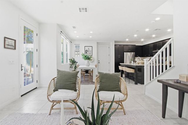 16255 Veridian, San Diego, CA 92127