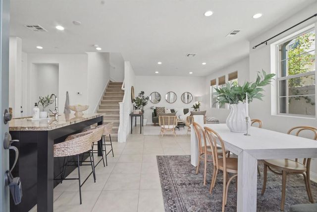 16255 Veridian, San Diego, CA 92127