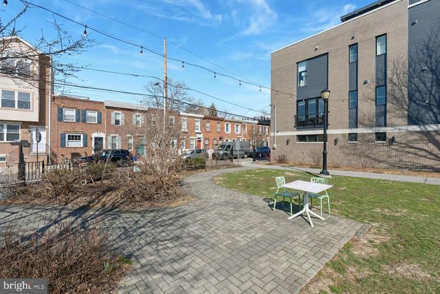 2139 MONTROSE ST, Philadelphia, PA 19146