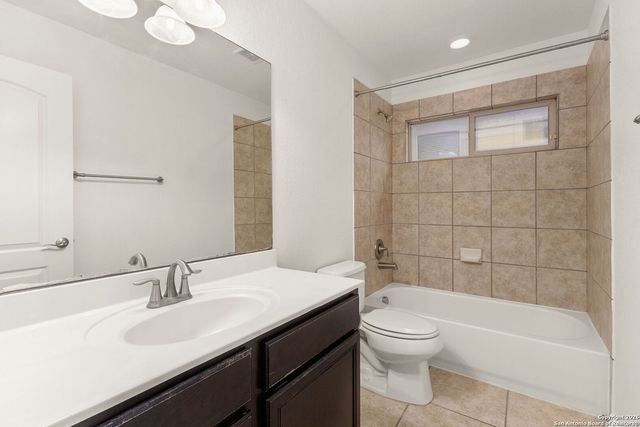 17811 CAMINO GRANDE, San Antonio, TX 78257