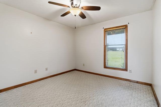 67 Delbar Lane, Lancaster, KY 40444