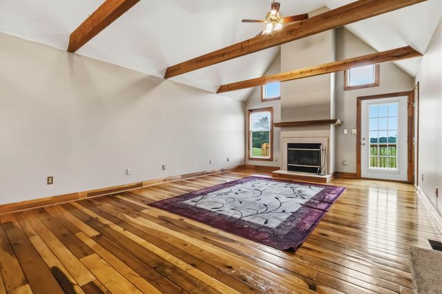 67 Delbar Lane, Lancaster, KY 40444