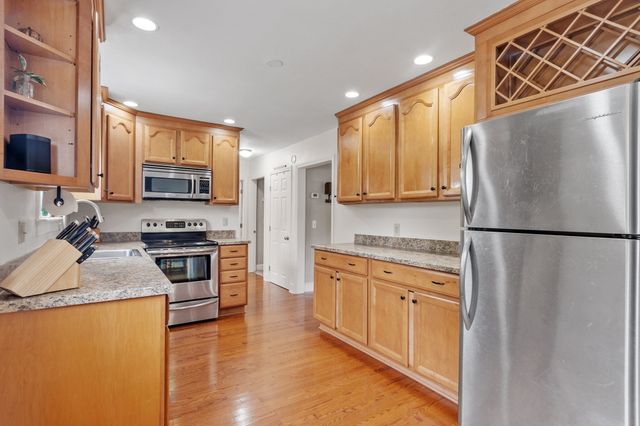35 Jefferson Road, Northborough, MA 01532