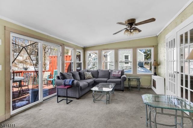 38 Hillside Ave, Newton Town, NJ 07860