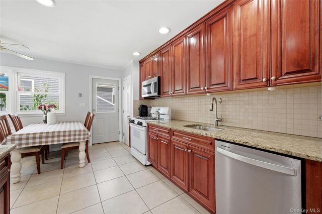 161 Sunset Road, Massapequa, NY 11758