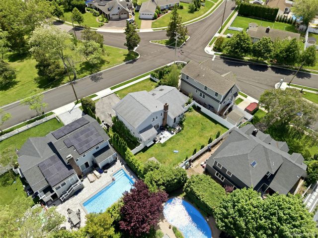 161 Sunset Road, Massapequa, NY 11758