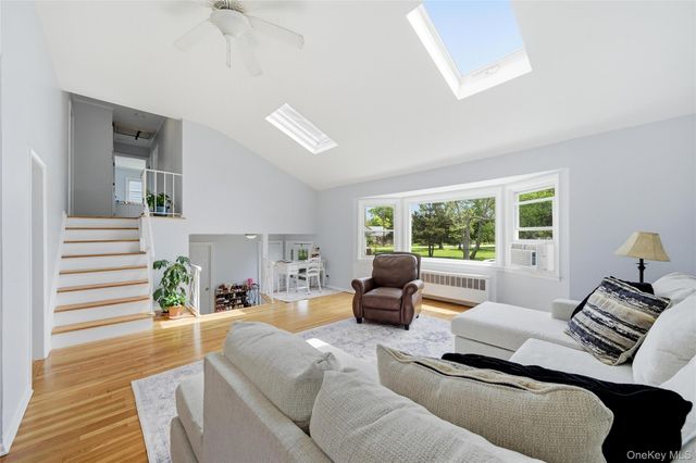 161 Sunset Road, Massapequa, NY 11758