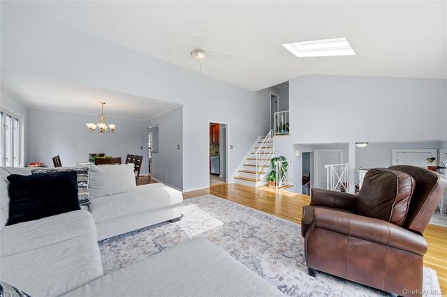 161 Sunset Road, Massapequa, NY 11758