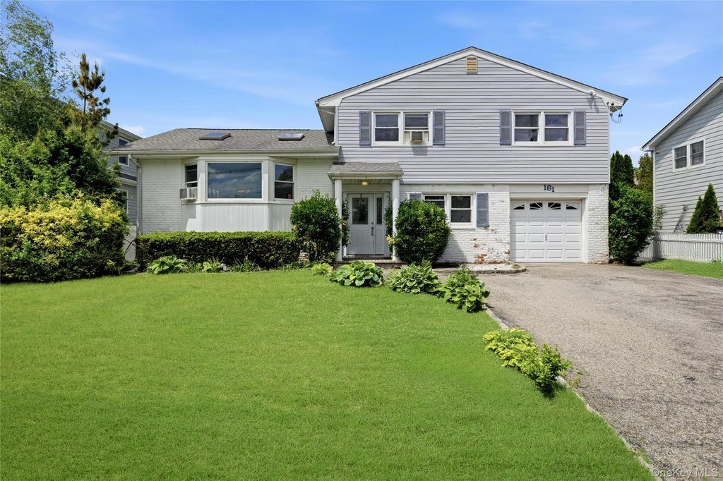 161 Sunset Road, Massapequa, NY 11758