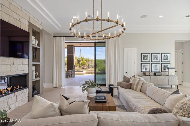 9423 E COVEY Trail, Scottsdale, AZ 85262