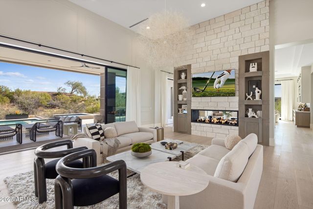 9423 E COVEY Trail, Scottsdale, AZ 85262