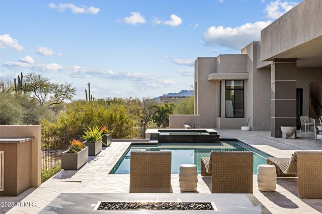 9423 E COVEY Trail, Scottsdale, AZ 85262