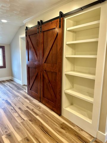 318 NW 52nd Avenue, Des Moines, IA 50313