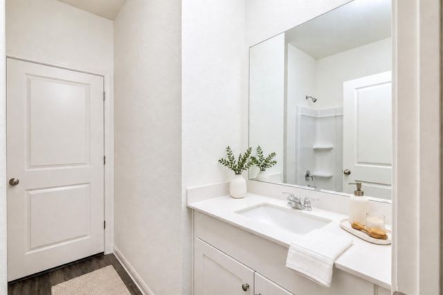 332 Sieders ST, Taylor, TX 76574