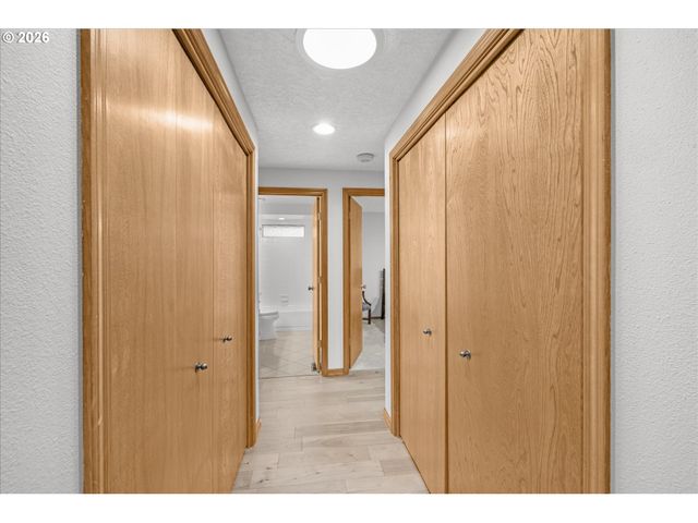12684 Se REGENCY VIEW St, Happy Valley, OR 97086