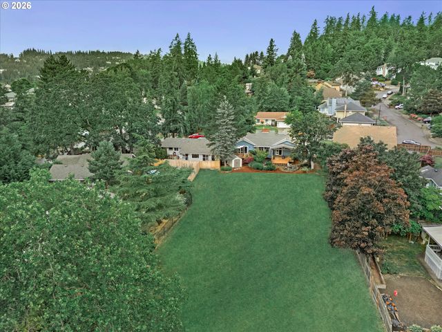 12684 Se REGENCY VIEW St, Happy Valley, OR 97086