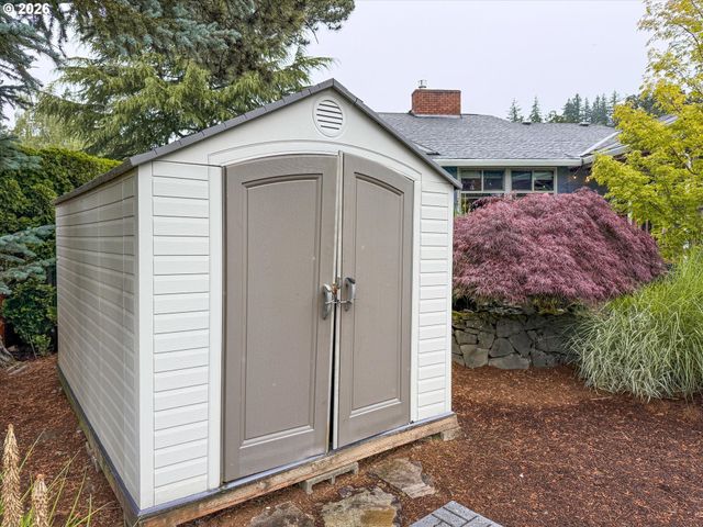 12684 Se REGENCY VIEW St, Happy Valley, OR 97086