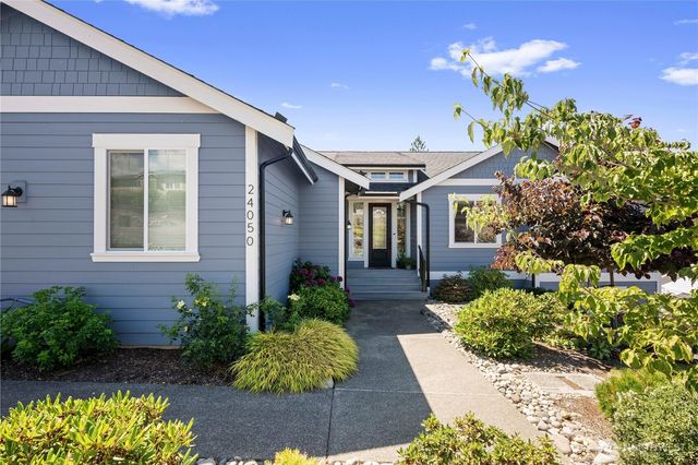 24050 Dolphin Lane, Mount Vernon, WA 98274