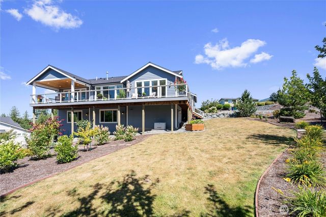 24050 Dolphin Lane, Mount Vernon, WA 98274