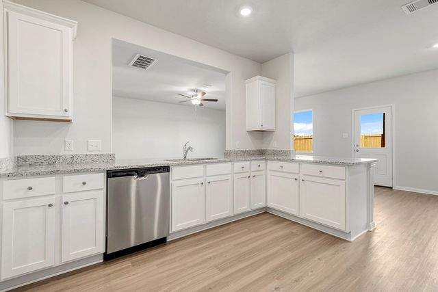 8224 Sunberry Shadow Drive, Houston, TX 77016